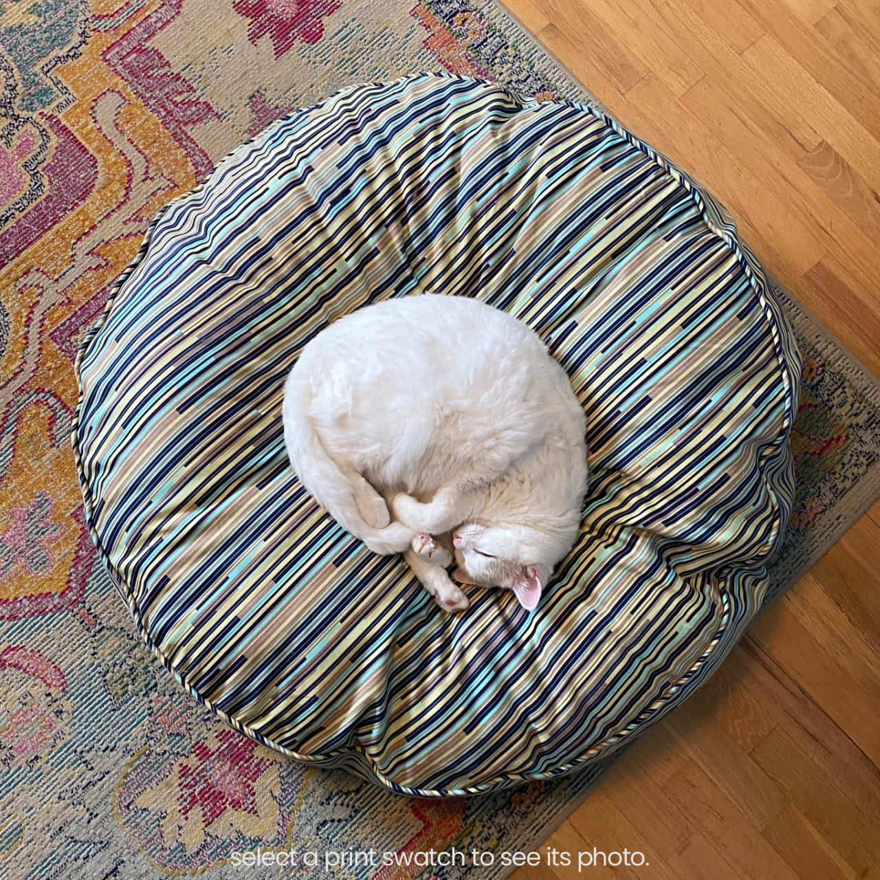 Sheepy Wool-Filled Beds view 3